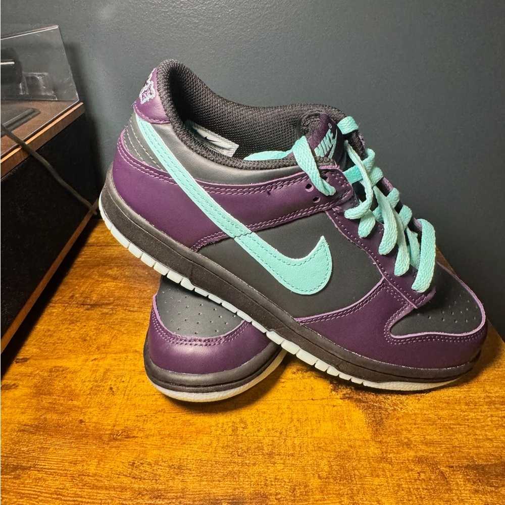 Nike Dunk Low “Wizard” GS Size 6.5Y / Women’s 8 – Brand New w/ Box